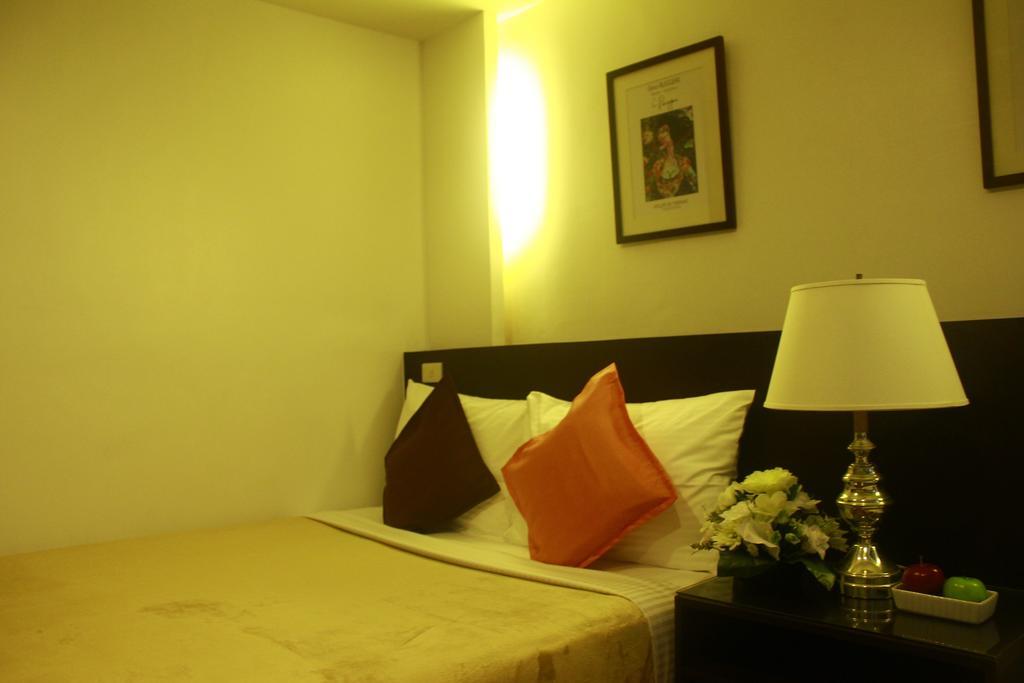 Gervasia Hotel Makati Makati City Room photo