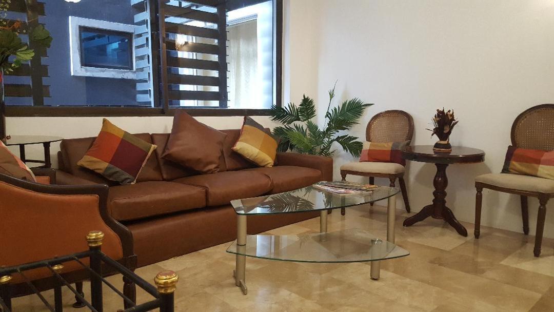 Gervasia Hotel Makati Makati City Exterior photo
