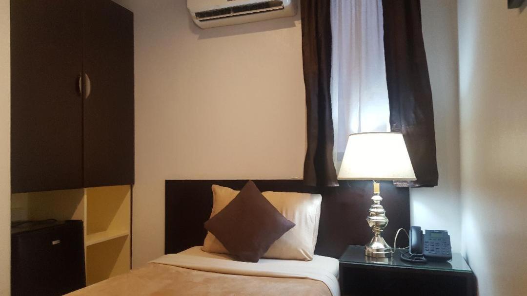 Gervasia Hotel Makati Makati City Exterior photo