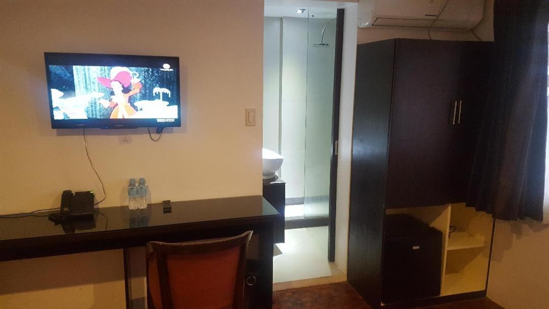 Gervasia Hotel Makati Makati City Exterior photo